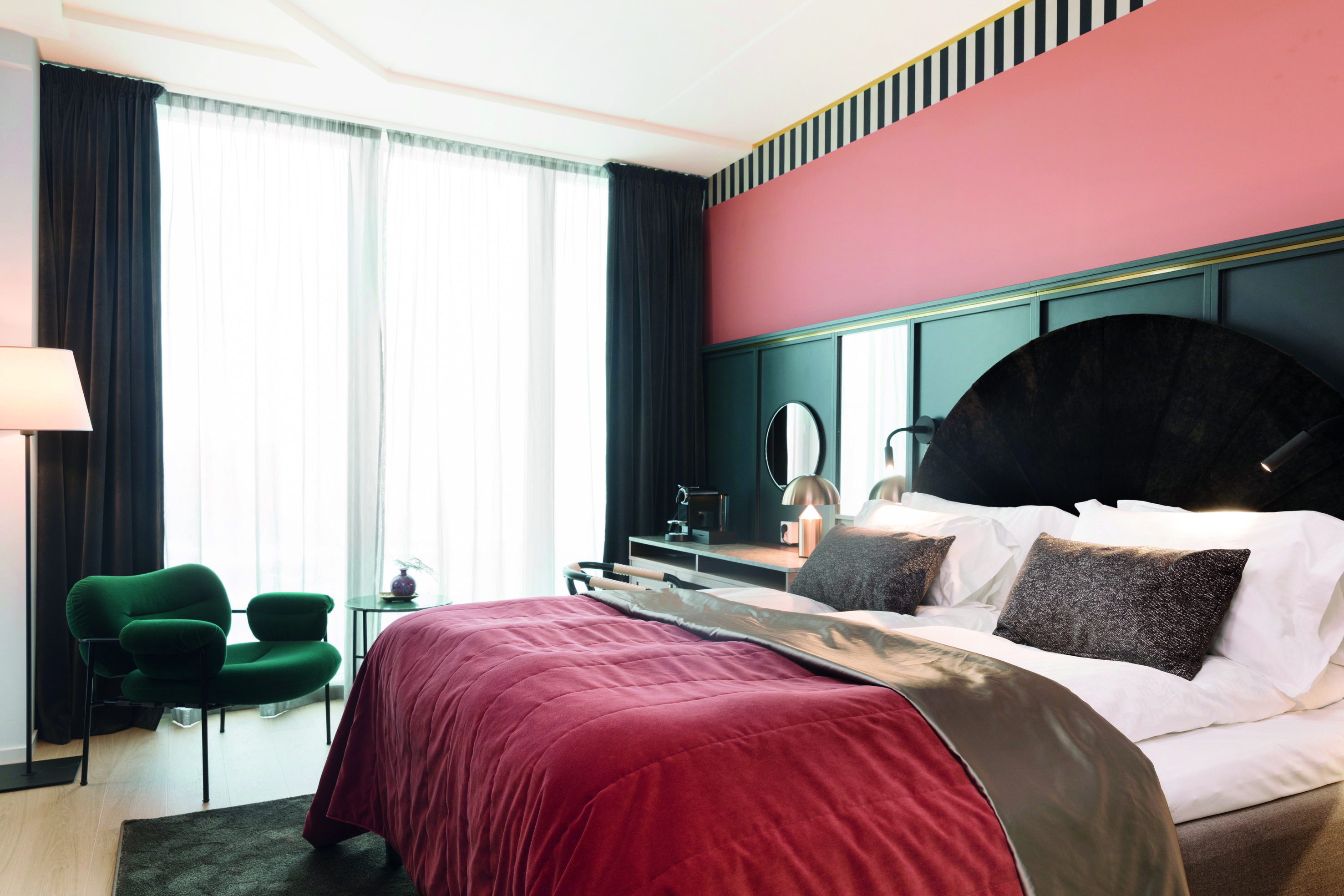 Elite Carolina Tower Hotell 4*
