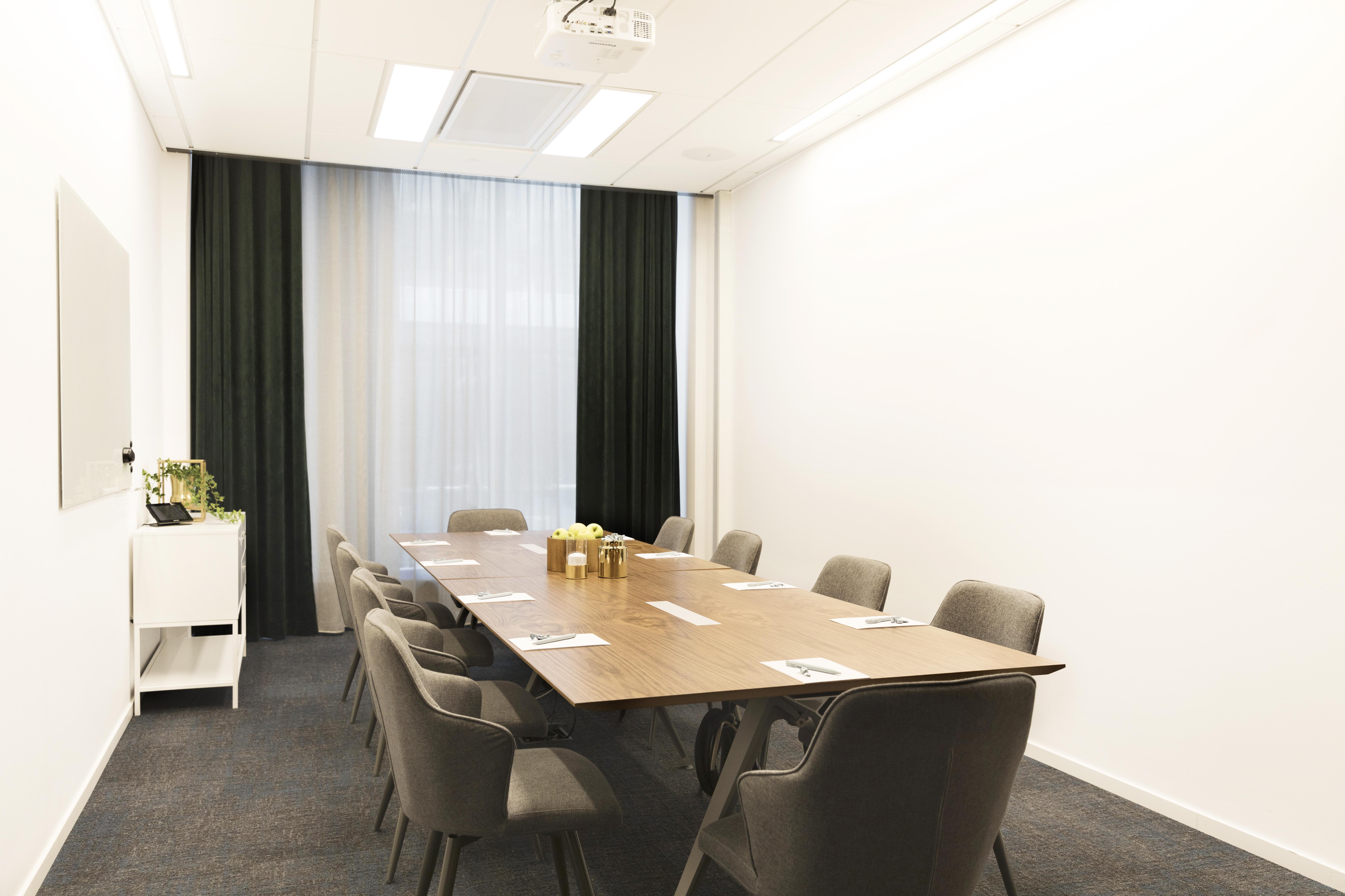 Elite Carolina Tower 4*